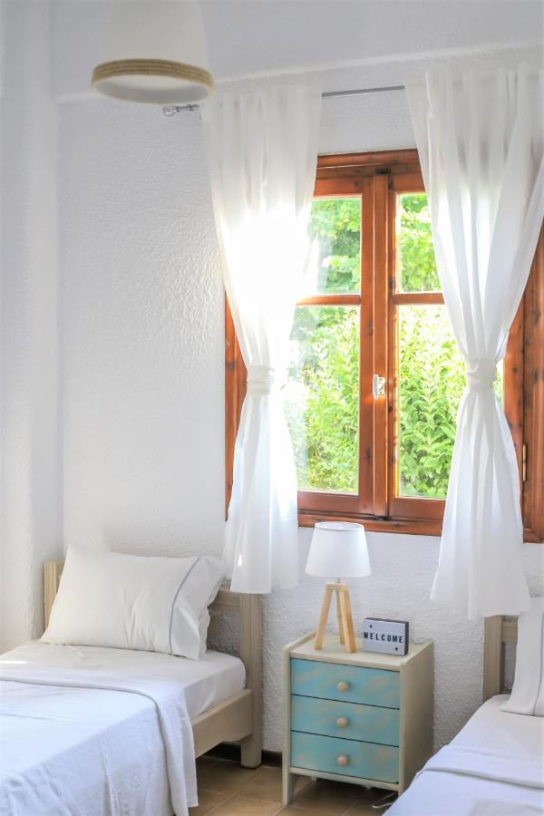 Beachfront Deluxe Apt. เปฟโกโฮรี ภายนอก รูปภาพ